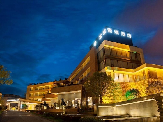 Gallery - Galaxy Minyoun Chongqing Xiannv Mountain Resort