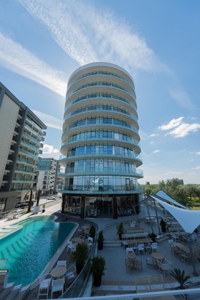Gallery - White Tower Mamaia