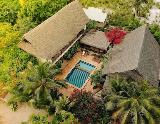 Gallery - Tamani Villas Annex