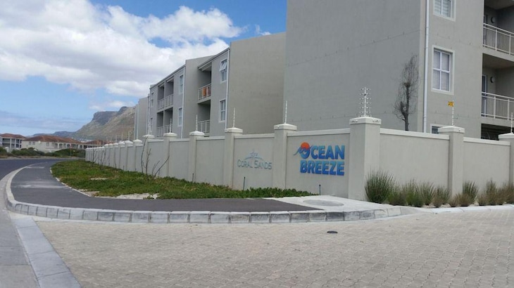 Gallery - Coral Sands On Muizenberg