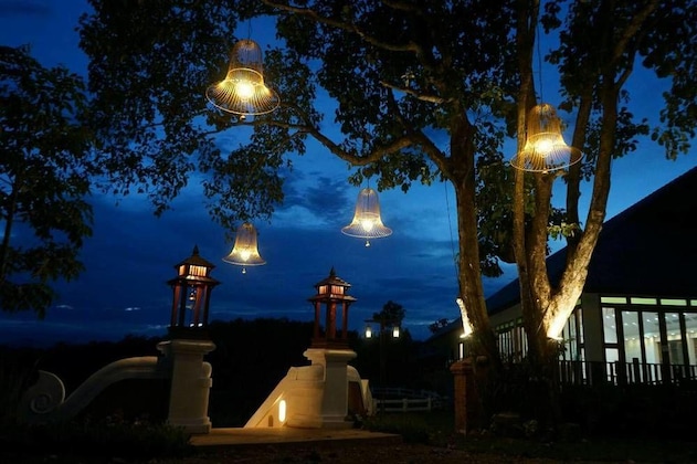 Gallery - Nan Green Lake View Resort
