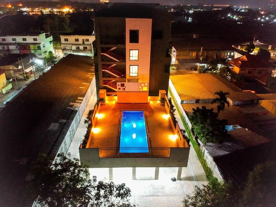 Gallery - Comet Hotel Suratthani