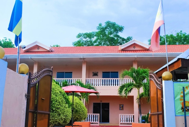 Gallery - Conrada's Place Hotel And Resort