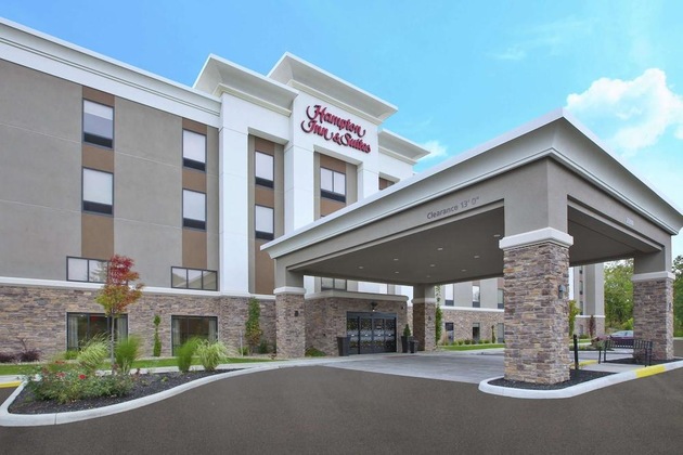 Gallery - Hampton Inn & Suites Oakwood Village-Cleveland