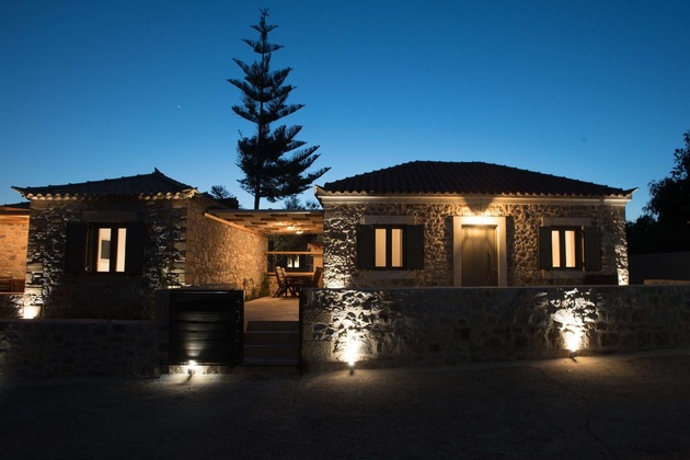 Gallery - Calme Suites Mani