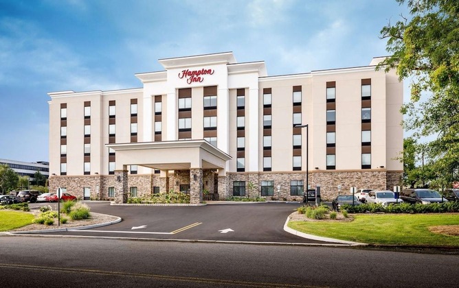 Gallery - Hampton Inn Paramus