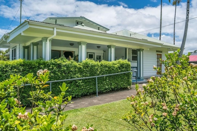 Gallery - Old Hawaiian B And B