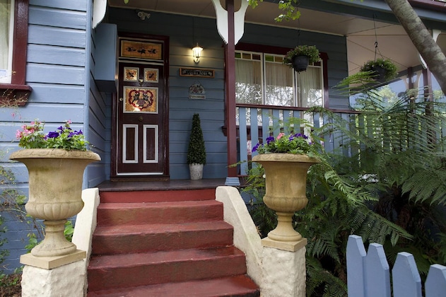 Gallery - Leura Rose Cottage