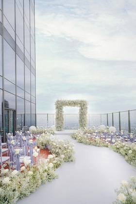 Gallery - Vinpearl Landmark 81, Autograph Collection