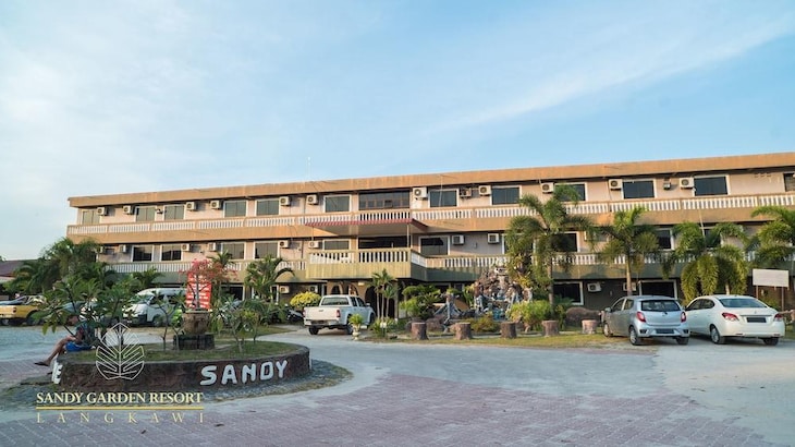 Gallery - Sandy Garden Resort