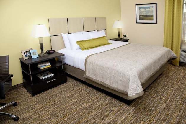 Gallery - Candlewood Suites Chester - Philadelphia International Airport, An Ihg Hotel