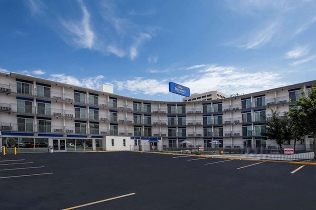 Gallery - Baymont By Wyndham Spokane