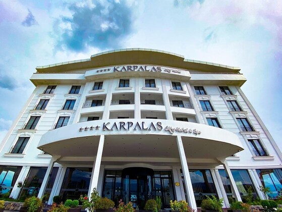 Gallery - Karpalas City Hotel & Spa