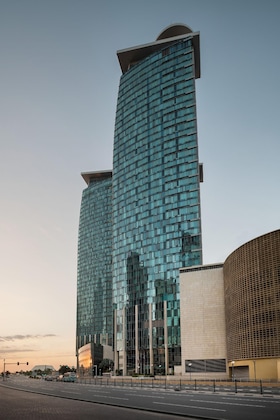 Gallery - JW Marriott Marquis City Center Doha