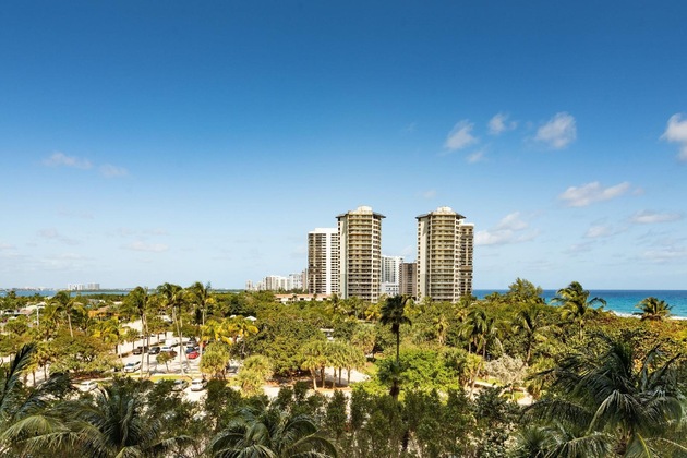 Gallery - Palm Beach Marriott Singer Island Beach Resort & Spa