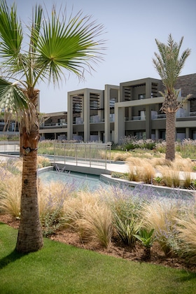 Gallery - Myrion Beach Resort & Spa