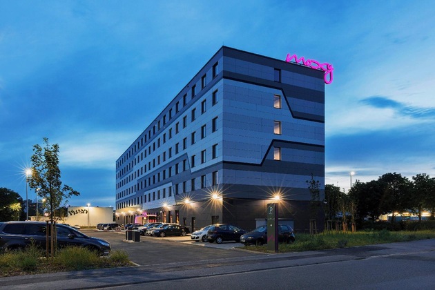 Gallery - Moxy Frankfurt Airport Kelsterbach