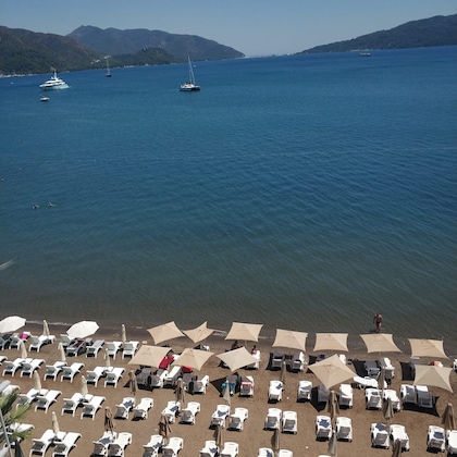Gallery - Point Beach Hotel