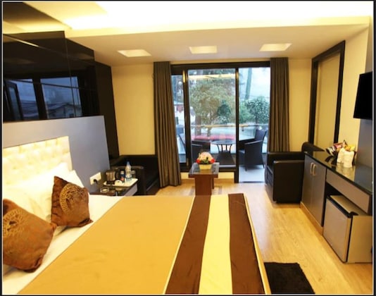 Gallery - Red Leaf Boutique Hotel