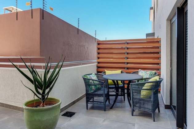 Gallery - Madison Place Luxury Apartment