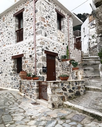 Gallery - The Village Apartments Crete