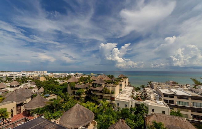 Gallery - Singular Joy Downtown Residences