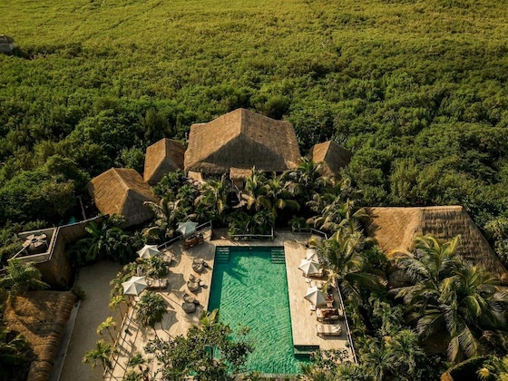 Gallery - Radhoo Tulum