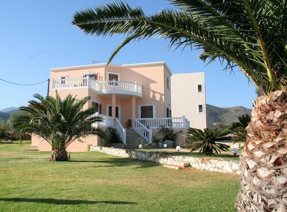 Gallery - Flisvos Villa