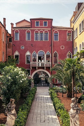 Gallery - Il Palazzo Experimental
