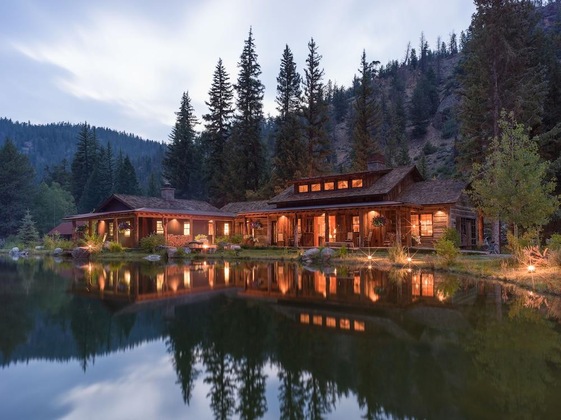 Gallery - Eleven Taylor River Lodge