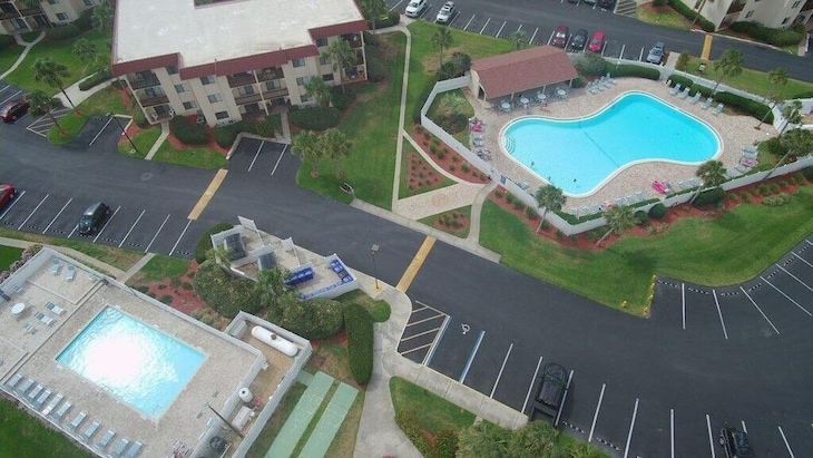Gallery - St. Augustine Ocean And Racquet 3102