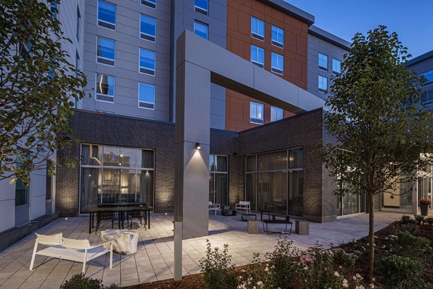 Gallery - Hampton Inn Boston Woburn