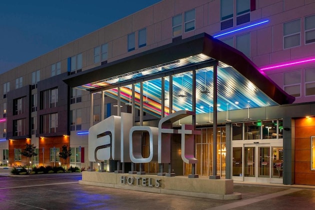 Gallery - Aloft Knoxville West