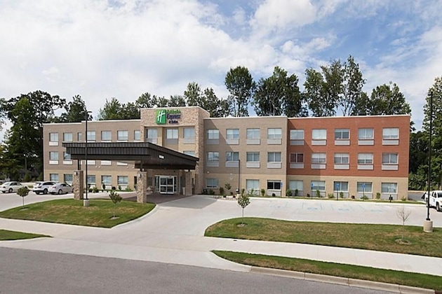 Gallery - Holiday Inn Express & Suites Michigan City By Ihg