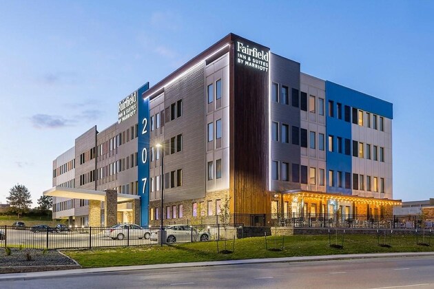 Gallery - Fairfield Inn & Suites By Marriott Des Moines Downtown