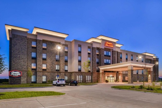 Gallery - Hampton Inn & Suites Altoona - Des Moines