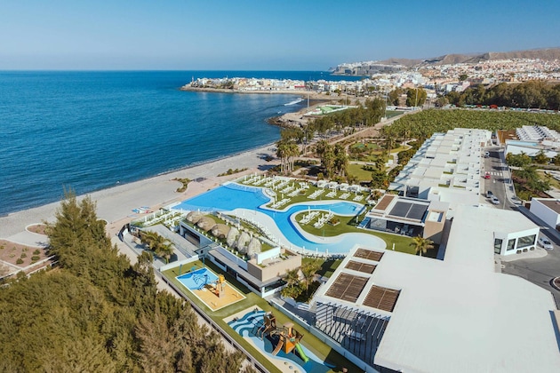 Gallery - Resort Cordial Santa Agueda & Perchel Beach Club