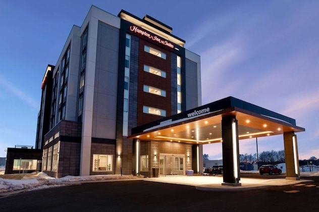 Gallery - Hampton Inn & Suites By Hilton Ottawa West