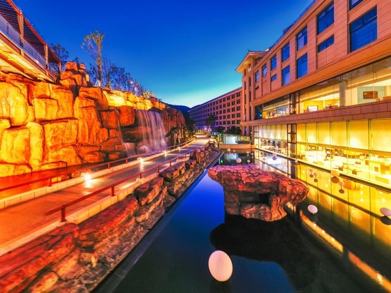 Gallery - Hilton Lijiang