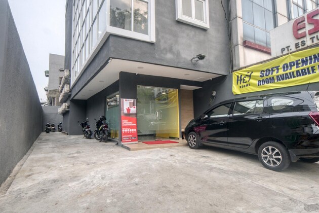 Gallery - Formerly Reddoorz Plus @ Cideng Timur