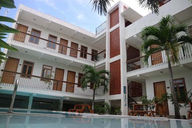Gallery - Liberta Malioboro South