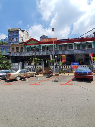 Gallery - Spot On 90137 Casavilla Hotel Pudu