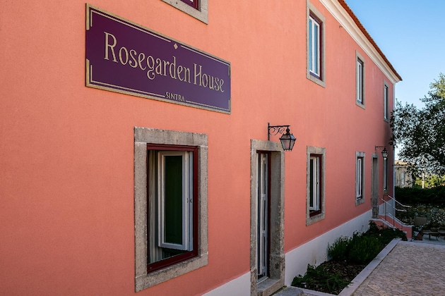 Gallery - Rosegarden Essence Sintra
