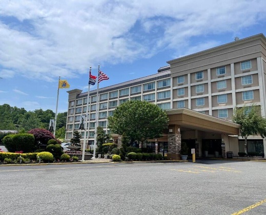 Gallery - Executive Inn - Fort Lee