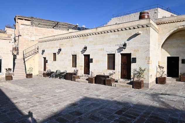 Gallery - Seraphim Cave Suites & Spa
