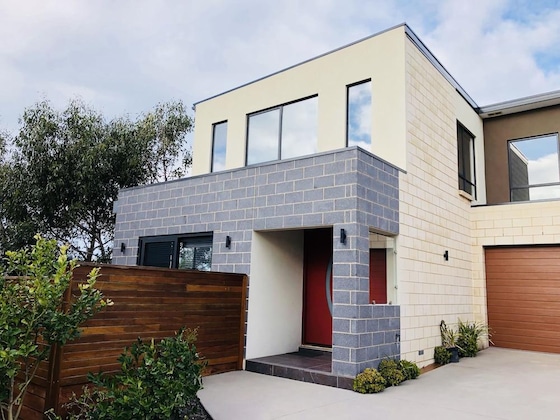 Gallery - Apollo Bay Seal Apartments