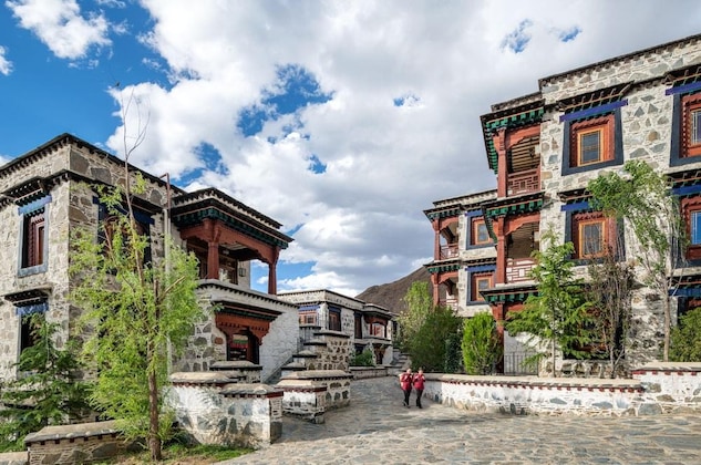 Gallery - Songtsam Choskyi Linka Lhasa
