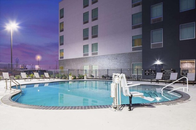Gallery - Homewood Suites By Hilton Dfw Airport South