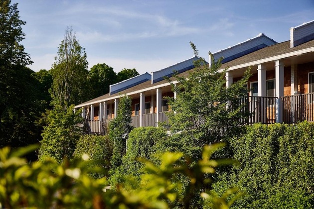 Gallery - Journey East Hampton