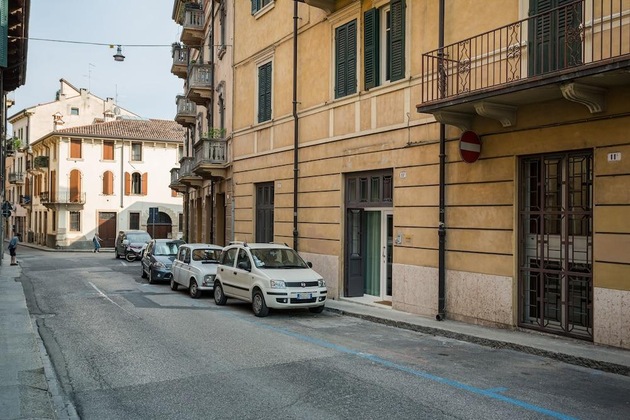 Gallery - Theatrum Rooms And Apartments